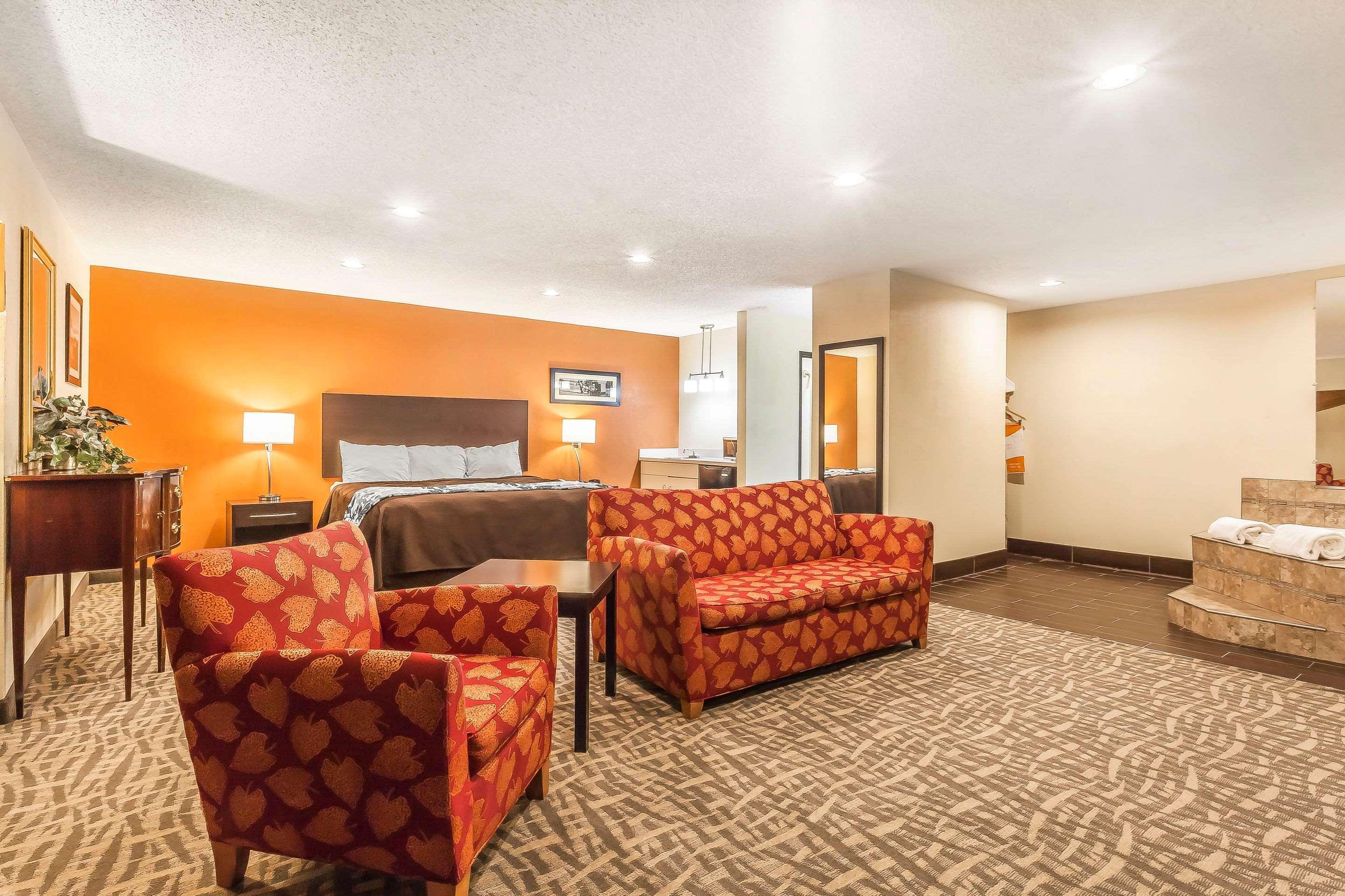 Quality Inn Wooster Exterior photo