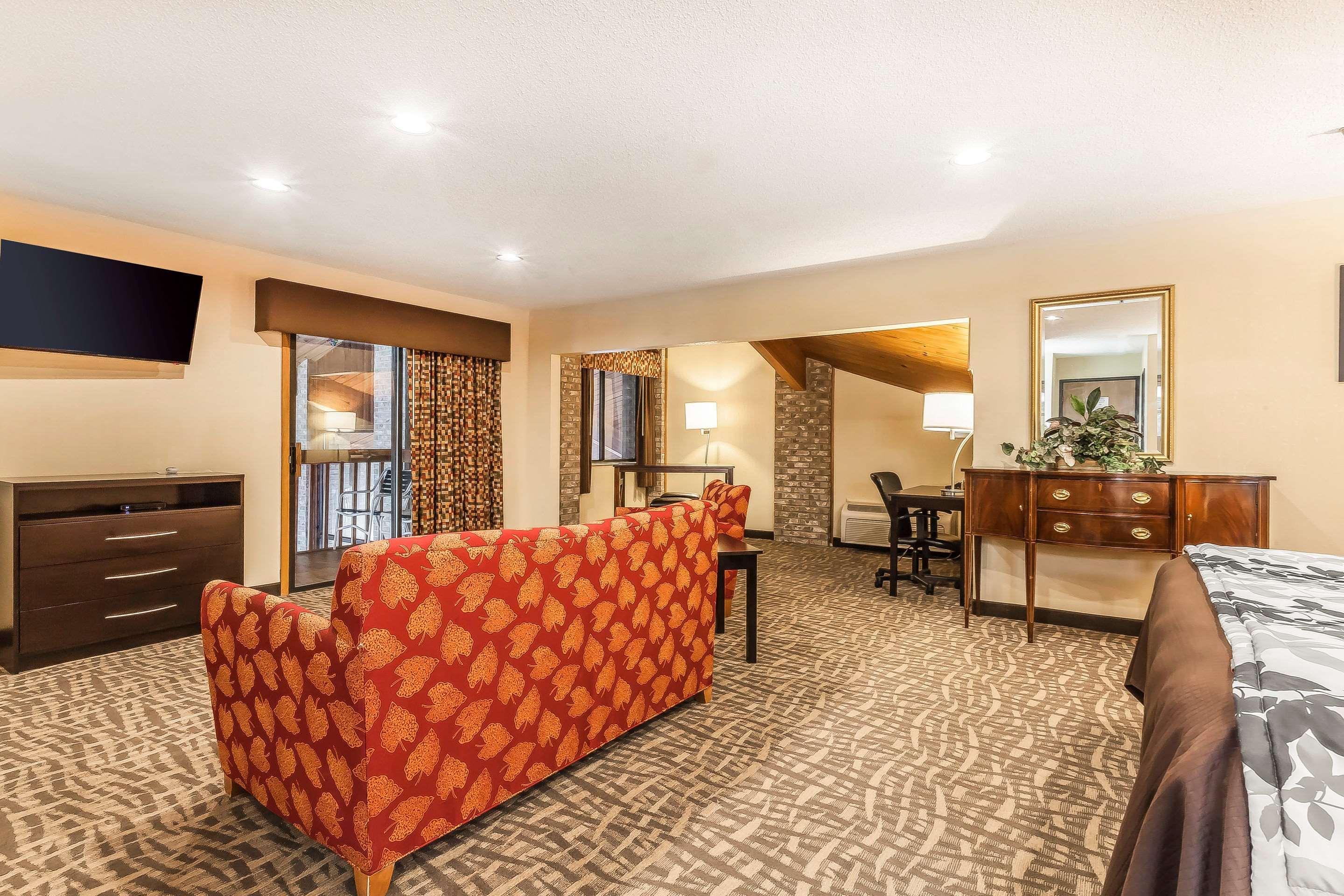 Quality Inn Wooster Exterior photo